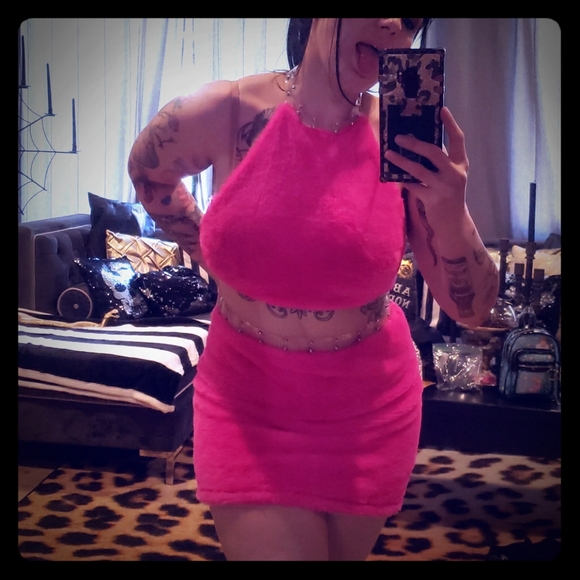 ⭐SALE⭐Club Exx Furry Outfit💗 - Picture 4 of 8